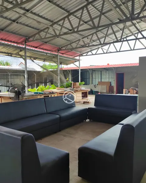 Sofa Custom Modular Sofa di Wonogiri — Solo Harmony Furniture