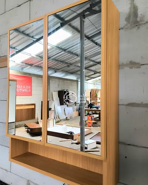 Lemari Custom Kabinet Cermin Washtafel Minimalis di Boyolali — Solo Harmony Furniture