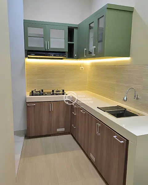 Kitchen Set Kitchen Set L-Shape Sage & Wood di Sumber, Solo — Solo Harmony Furniture