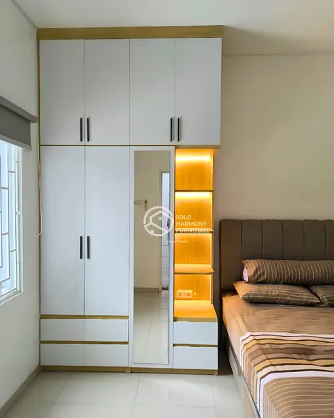 Lemari Custom Lemari Pakaian Minimalis Multifungsi di Citra Buana 1, Colomadu, Karanganyar — Solo Harmony Furniture