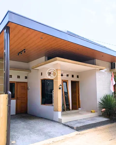 Kanopi Rumah - Bu Ana — Renovasi di Sukoharjo , gentan · Solo Harmony Furniture Soloraya